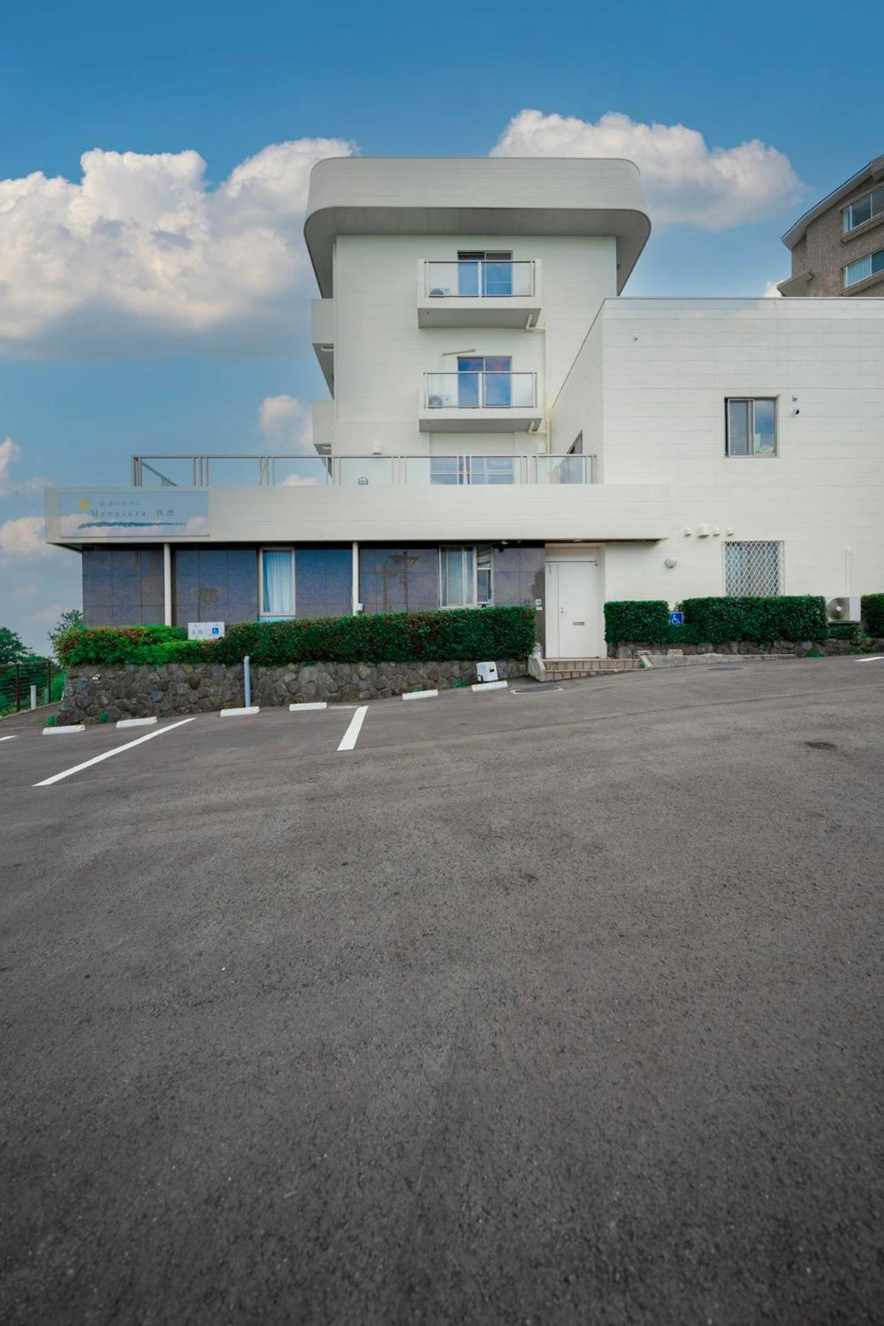 Manazuru Marin Hotel Buitenkant foto